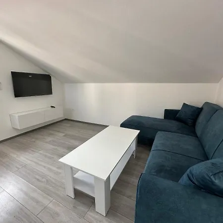 Davud Apartmán SJJ