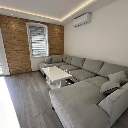 Davud Apartment