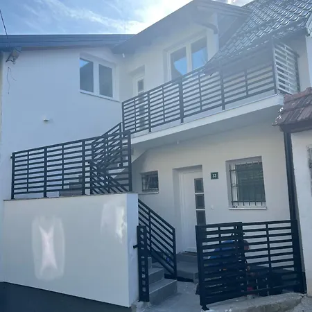 Davud Apartmán *